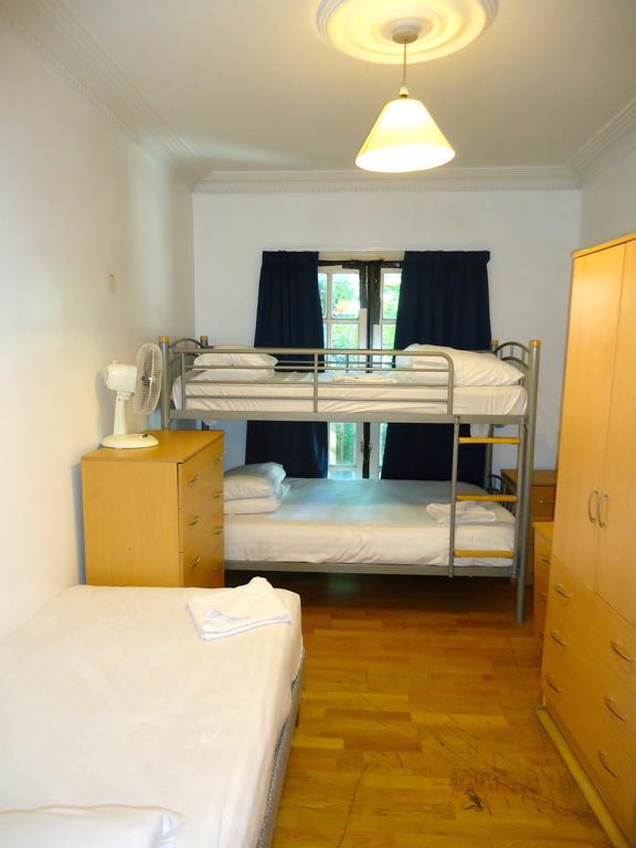Access Earls Court Appartement Londen Kamer foto